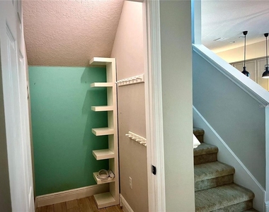 14654 Watowan Alley - Photo Thumbnail 38