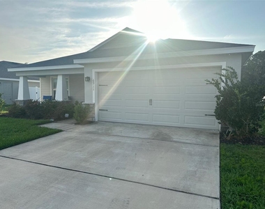 6911 Gideon Cir - Photo Thumbnail 33