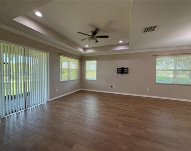 12200 Rangeland Boulevard - Photo Thumbnail 10