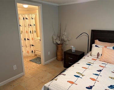 1010 Osprey Court - Photo Thumbnail 19