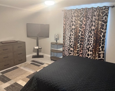 1010 Osprey Court - Photo Thumbnail 14