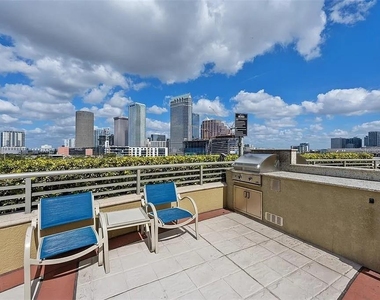 275 Bayshore Boulevard - Photo Thumbnail 7