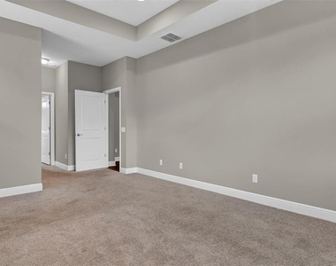 19455 Redwood Point Drive - Photo Thumbnail 25