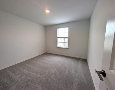 10171 Boger Ranch Ct - Photo Thumbnail 17