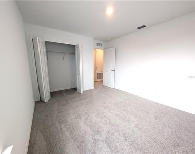 10171 Boger Ranch Ct - Photo Thumbnail 21