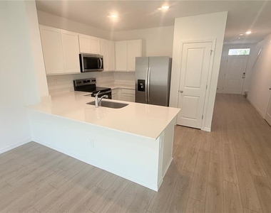 17209 English Chestnut Way - Photo Thumbnail 7