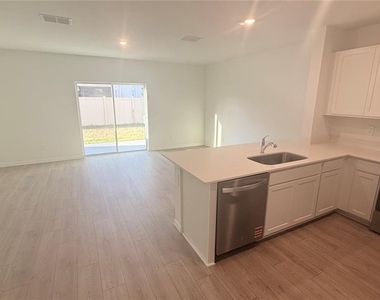 17209 English Chestnut Way - Photo Thumbnail 8