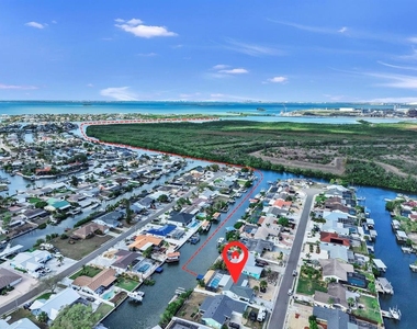 6512 Senegal Palm Way - Photo Thumbnail 5