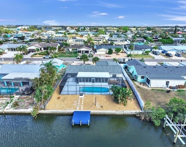 6512 Senegal Palm Way - Photo Thumbnail 29