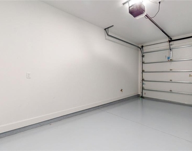 1520 N Pierce Street - Photo Thumbnail 28