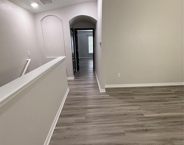 30316 Elderwood Drive - Photo Thumbnail 9