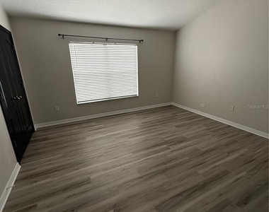 30316 Elderwood Drive - Photo Thumbnail 8