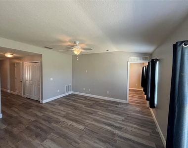 4167 Sand Ridge Boulevard - Photo Thumbnail 4