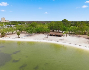 2211 Barracuda Court - Photo Thumbnail 31