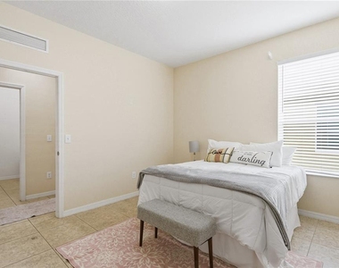 2211 Barracuda Court - Photo Thumbnail 21