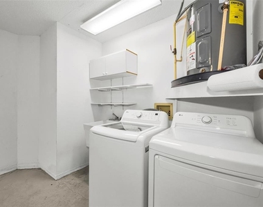 4638 Sheffield Drive - Photo Thumbnail 20