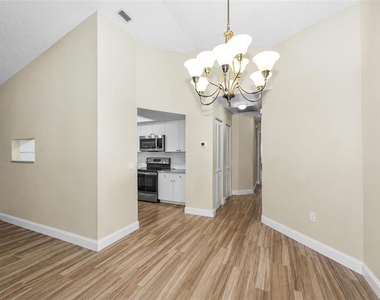 4638 Sheffield Drive - Photo Thumbnail 6