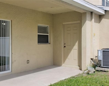 6138 Olivedale Drive - Photo Thumbnail 18