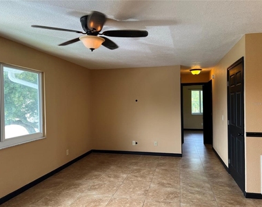 22481 Westchester Boulevard - Photo Thumbnail 5