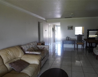 333 Lake Howard Drive Nw - Photo Thumbnail 14