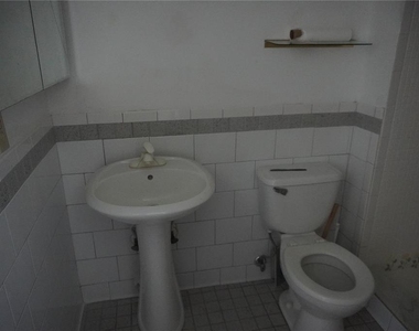 333 Lake Howard Drive Nw - Photo Thumbnail 24