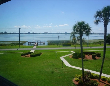 333 Lake Howard Drive Nw - Photo Thumbnail 9