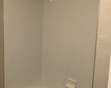 10056 Corso Milano Drive - Photo Thumbnail 16
