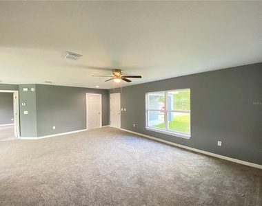 4004 Sw 138th Place - Photo Thumbnail 3