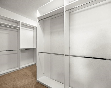 5438 Sw 49th Avenue - Photo Thumbnail 7