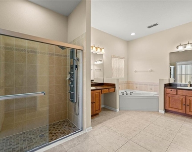 5438 Sw 49th Avenue - Photo Thumbnail 9