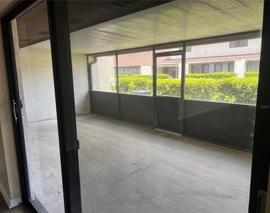 937 Michigan Avenue - Photo Thumbnail 4
