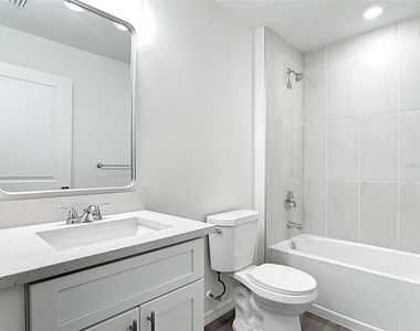 3067 Quarter Street - Photo Thumbnail 10
