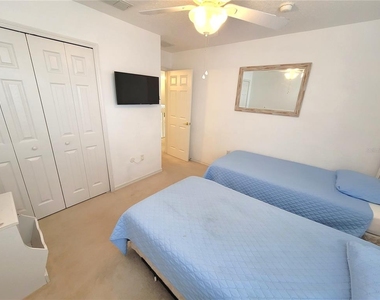 183 Highgate Park Boulevard - Photo Thumbnail 14