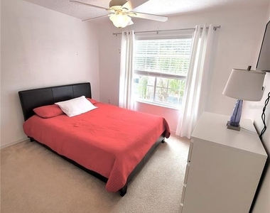183 Highgate Park Boulevard - Photo Thumbnail 16