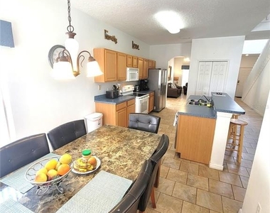183 Highgate Park Boulevard - Photo Thumbnail 5