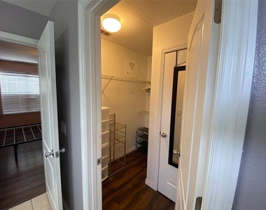 4130 Orange Tree Court - Photo Thumbnail 14