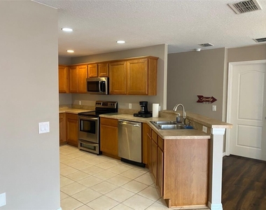 4130 Orange Tree Court - Photo Thumbnail 8