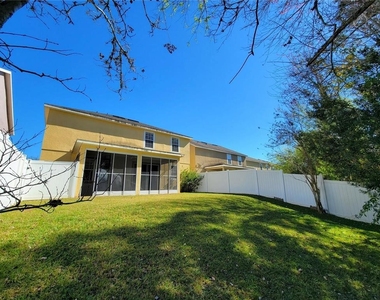 9722 Moss Rose Way - Photo Thumbnail 17