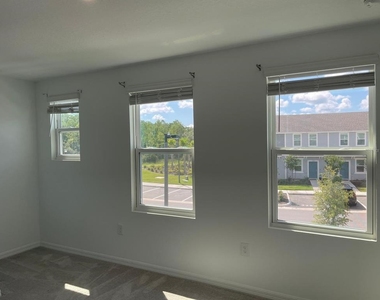 3331 Composition Street - Photo Thumbnail 15
