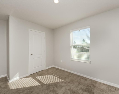 204 Fig Court - Photo Thumbnail 10