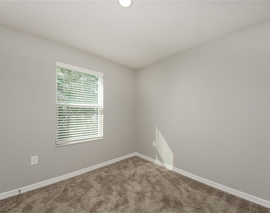 204 Fig Court - Photo Thumbnail 9
