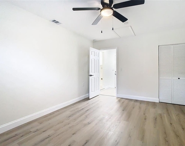 7400 Mitchell Ranch Road - Photo Thumbnail 16