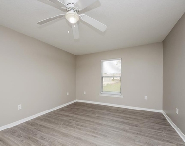 1740 Minnow Court - Photo Thumbnail 7