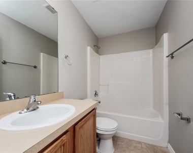 1740 Minnow Court - Photo Thumbnail 12