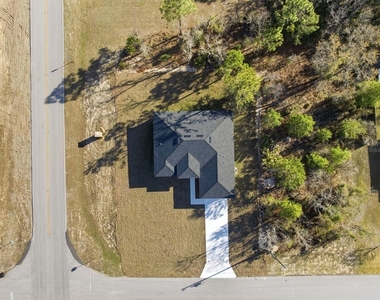 2652 W Paragon Lane - Photo Thumbnail 6