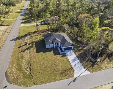 2652 W Paragon Lane - Photo Thumbnail 5