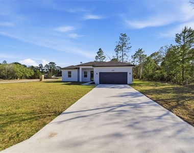 2652 W Paragon Lane - Photo Thumbnail 2