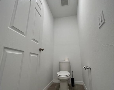 3079 Laurel Oak Lane - Photo Thumbnail 12