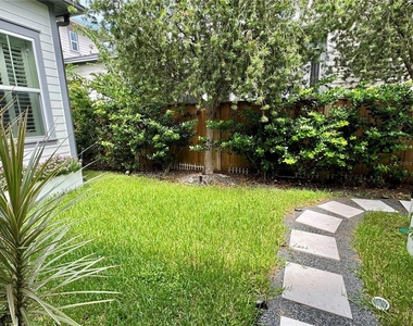 13416 Beebe Alley - Photo Thumbnail 34