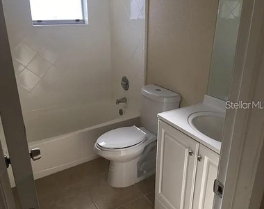 330 Colonade Court - Photo Thumbnail 7